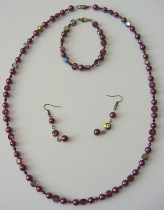 Purple Beaded Necklace, Bracelet & Earrings Set Item #NBEs008