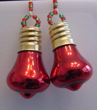 Red & Green Beaded Red Bell Ornament Earrings Item #E-C001